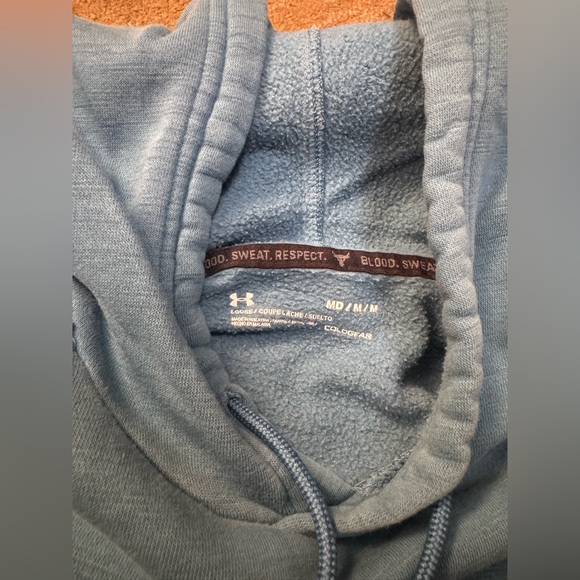 Men’s Medium Blue project rock hoodie - Picture 2 of 4